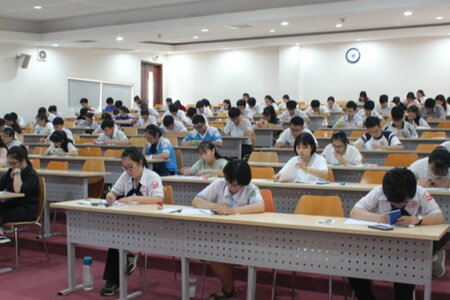 ĐH Quốc gia Hà Nội tạm đóng đăng ký thi đánh giá năng lực đợt 301-304