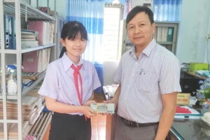 Tuyên dương nữ sinh ở Quảng Ngãi trả lại số tiền lớn cho người đánh rơi