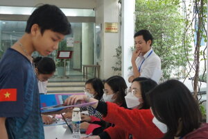 Nhiều trường đại học công bố điểm sàn đánh giá năng lực năm 2023