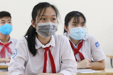 Quảng Ninh yêu cầu giáo viên, học sinh phải đeo khẩu trang khi ở trường