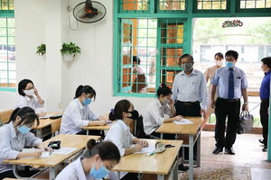 Thành phố Hồ Chí Minh: Chuẩn bị tốt nhất các điều kiện cho kỳ thi tốt nghiệp THPT