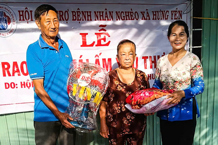 Dựng nhà cho người nghèo, lan tỏa yêu thương