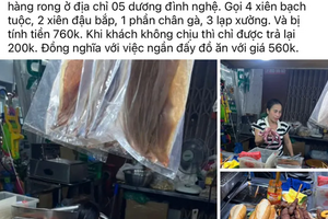 Lập biên bản xử phạt quán vỉa hè ‘chặt chém’ du khách Lào