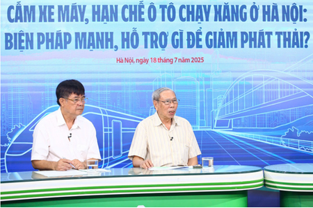 Cấm xe máy xăng ở Hà Nội: Hàng triệu phương tiện sẽ về đâu?