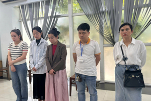 Phòng khám “bác sĩ rởm” hàng ngày vẫn cầm dao phẫu thuật ầm ầm khi chưa học hết lớp 12