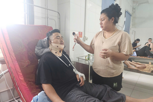 Lật xe khách Quốc lộ 1 tại Hà Tĩnh: 9 người tử vong, 15 người bị thương
