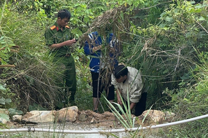 Phát hiện thi thể trẻ em đang phân hủy, nghi là bé gái 2 tuổi mất tích từ đầu tháng 7 ở Lâm Đồng