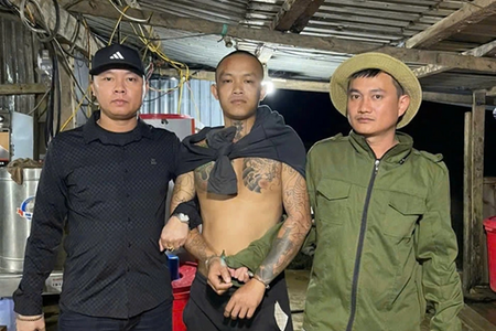 Bắt nghi phạm chính trong đường dây mua bán người khi đang lẩn trốn 