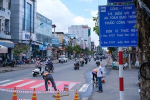 Cần Thơ thí điểm “Thảm an toàn cho học sinh qua đường” trước cổng trường học