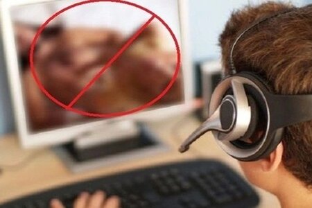 Cảnh báo những “cạm bẫy” trên không gian mạng khi học trực tuyến