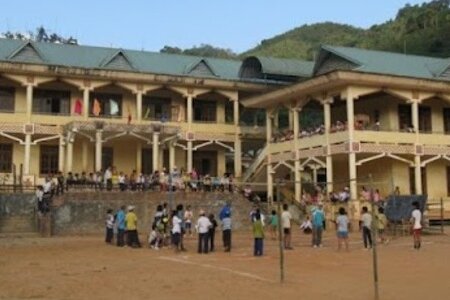 Quảng Nam: 159 học sinh tại một trường học test nhanh dương tính SARS-CoV-2