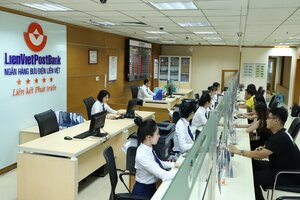 Nợ xấu tăng mạnh buộc LienVietPostBank phải mạnh tay trích lập dự phòng