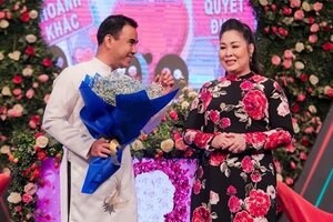 Sự thật tin đồn NSND Hồng Vân bị "Bạn muốn hẹn hò" cắt hợp đồng