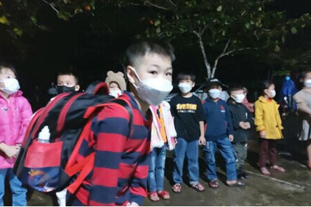 30 học sinh tiểu học ở Quảng Bình phải đi cách ly vì tiếp xúc với F0