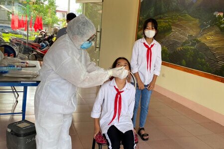 Hơn 6.200 học sinh là F1, F2 của các ca mắc Covid-19 tại TP Nam Định