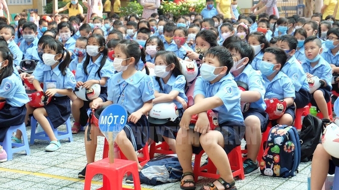Từ ngày 8/11, nhiều huyện ở Nam Định tạm dừng cho học sinh đến trường