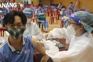 Ca nhiễm tăng, Đà Nẵng tạm dừng tổ chức học trực tiếp từ ngày 15/11 