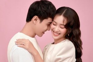 Thanh Sơn - Khả Ngân tung trọn bộ ảnh ngọt ngào, lãng mạn