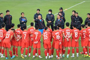 HLV Park Hang Seo loại 3 cầu thủ sau trận thua tuyển Nhật Bản