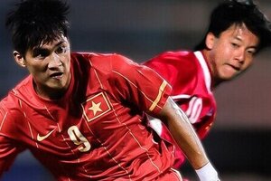 Lê Công Vinh vượt mặt Kiatisak ở Top chân sút xuất sắc AFF Cup