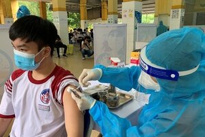Gần 70% trẻ từ 12-17 tuổi ở Hà Nội đã tiêm vắc xin phòng Covid-19