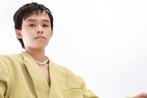 Hồ Văn Cường chính thức tái xuất, sẽ đi diễn vào giữa tháng 1/2022