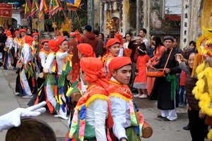 Hà Nội cho phép tổ chức lễ hội dịp Tết Nguyên đán dù số ca mắc Covid-19 liên tục "lập đỉnh"