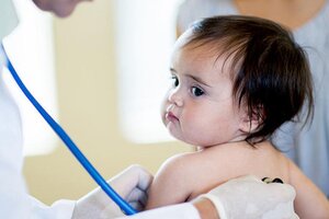 Nhận biết ngay dấu hiệu bé bị viêm tiểu phế quản và cách xử trí