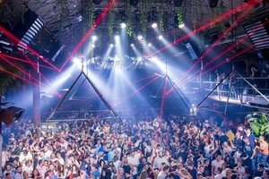 Quán bar, karaoke, masage tại TP.HCM được phép mở lại từ ngày 10/1