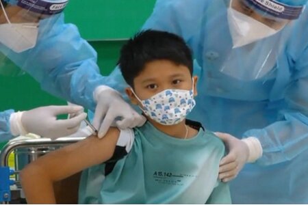 Bộ Y tế trình Chính phủ kế hoạch tiêm vaccine Covid-19 cho trẻ từ 5-11 tuổi