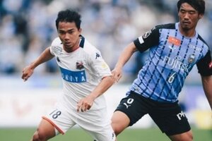 Chanathip sắp lập kỷ lục chuyển nhượng ở ĐNÁ