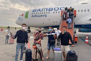 Quang Linh vlogs về Việt Nam