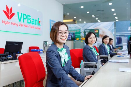 Ngân hàng VPBank mua Công ty chứng khoán ASC