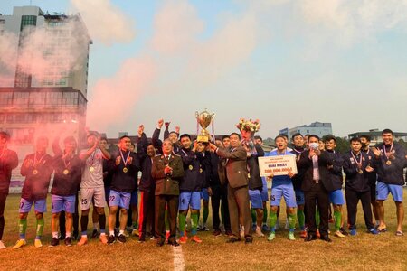 Hải Phòng vô địch Cúp Hoa Lư, Nam Định bị xử thua trắng vì bỏ giải