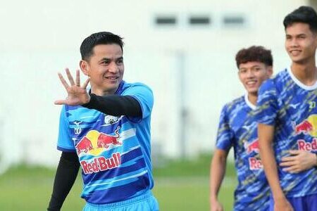 Nhiều cầu thủ HAGL nhiễm Covid-19 trước thềm mùa giải mới