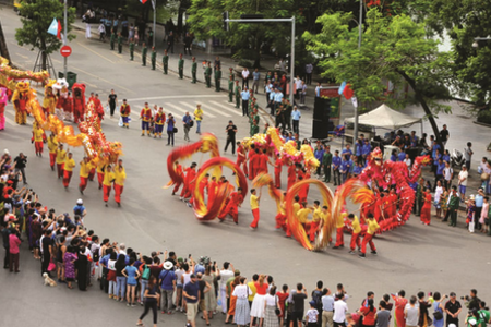 Hà Nội dừng tổ chức lễ hội, hoạt động tập trung đông người dịp Tết