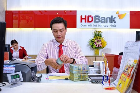 HDBank  lãi 8.000 tỷ đồng