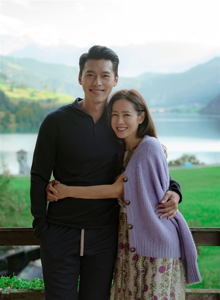 Hyun Bin - Son Ye Jin tuyên bố kết hôn, đám cưới tổ chức vào tháng 3 tới