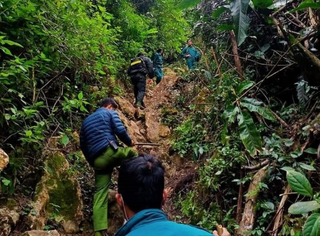 Truy nã nghi phạm giết 2 người ở Sơn La rồi bỏ trốn