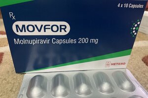 Molnupiravir chữa Covid-19 bán rộng rãi từ tuần sau, giá 250.000 đồng một hộp