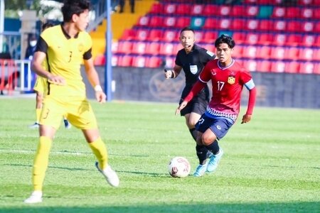 Tuyển U23 Malaysia thua sốc Lào ở giải U23 Đông Nam Á