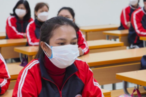 Rét đậm và dịch bệnh phức tạp, nhiều tỉnh cho học sinh học online