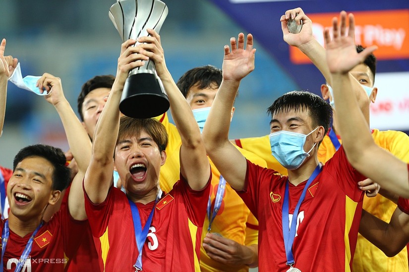 HLV châu Âu ấn tượng với chiến tích của tuyển U23 Việt Nam