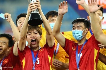 HLV châu Âu ấn tượng với chiến tích của tuyển U23 Việt Nam
