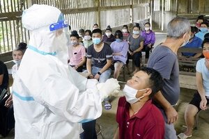 Trong vòng 24h, Điện Biên thêm 2.051 ca dương tính Covid-19 mới 