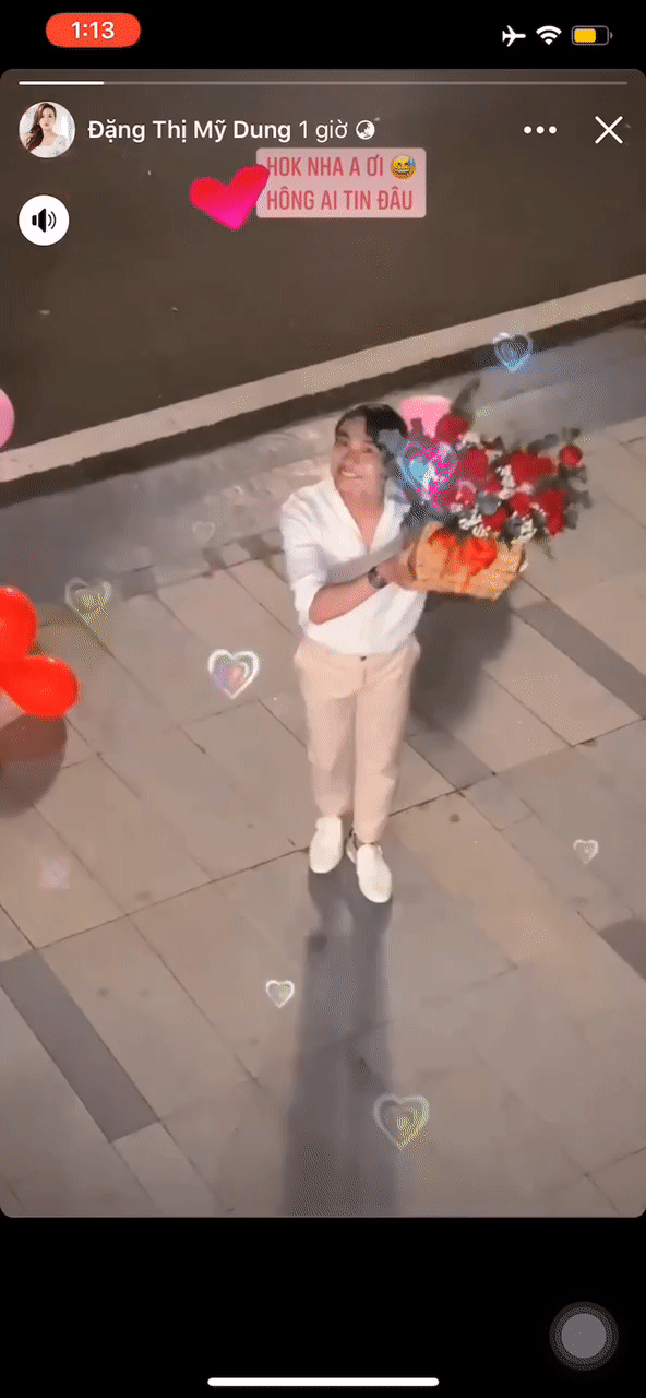 Midu bất ngờ đăng tải clip được Kiều Minh Tuấn cầu hôn