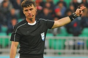 Lộ diện trọng tài bắt chính trận Việt Nam - Nhật Bản ở VL World Cup 