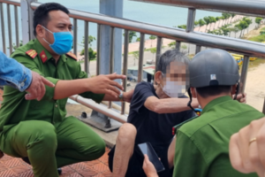 Cụ ông 86 tuổi định nhảy cầu tự tử vì lý do không ngờ