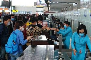 Đề xuất người nhập cảnh vào Việt Nam không cần xác nhận tiêm vaccine hoặc khỏi Covid-19