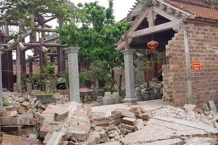Sập tường chùa Tranh ở Hải Dương khiến 1 người tử vong